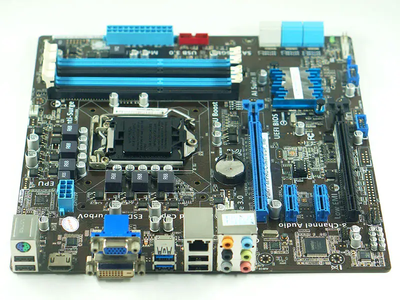 Asus P8H77-M PRO/CM6870/DP_MB Hauptplatine