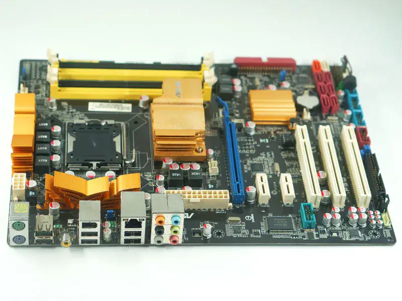 Asus P5Q P45 LGA 775 ATX-Motherboard