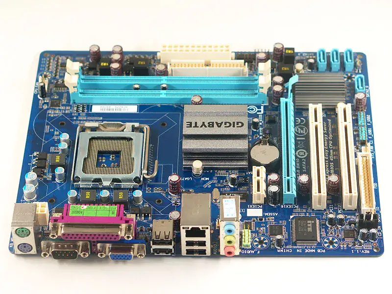 Gigabyte GA-G41M-ES2L Hauptplatine