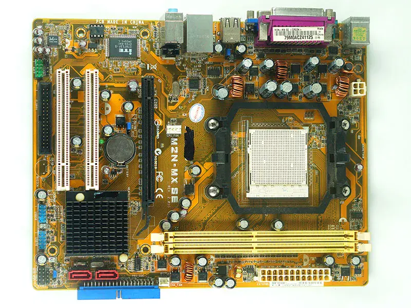 Asus M2N-MX SE Hauptplatine