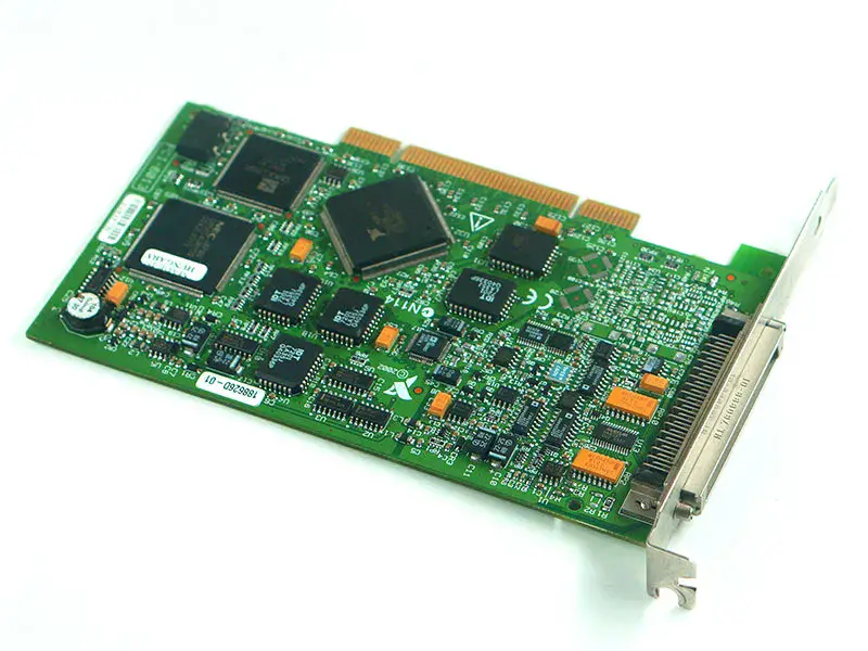 NI PCI-6013 Hauptplatine