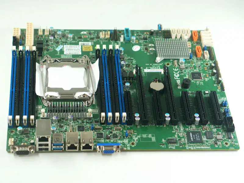 SuperMicro X10SRL-F Hauptplatine