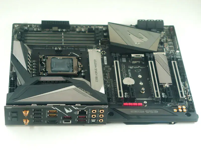 Gigabyte Z390 AORUS MASTER Hauptplatine