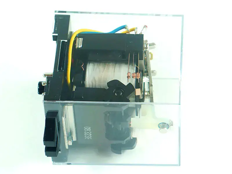 Omron Relais G4Q-212S DC24V