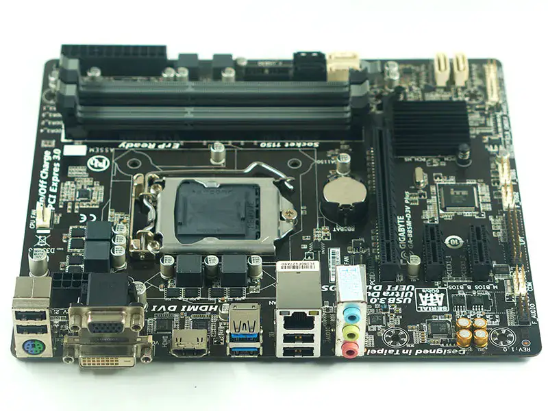 GIGABYTE GA-B85M-D3V PLUS Mainboard
