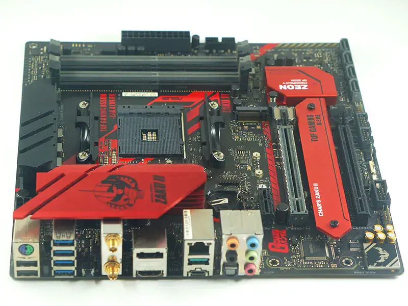 Asus TUF GAMING B550M-ZAKU WI-FI Hauptplatine