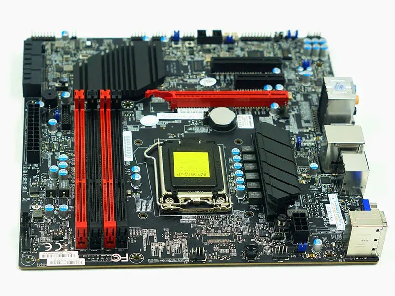 Supermicro C7Z97-MF Hauptplatine