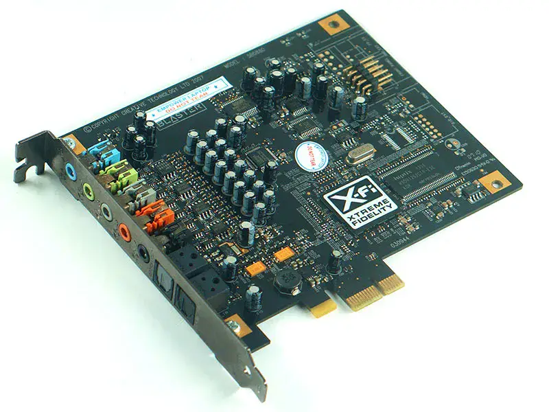 Creative SB0880 Soundkarte