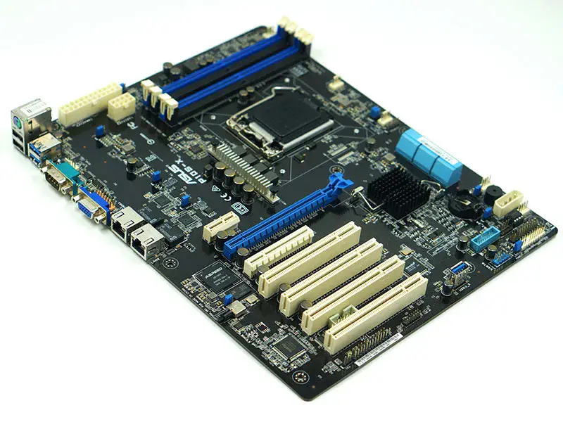 Asus P10S-X Hauptplatine