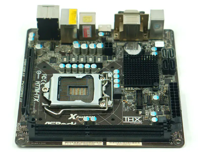 ASRock H77M-ITX Hauptplatine LGA 1155 DDR3