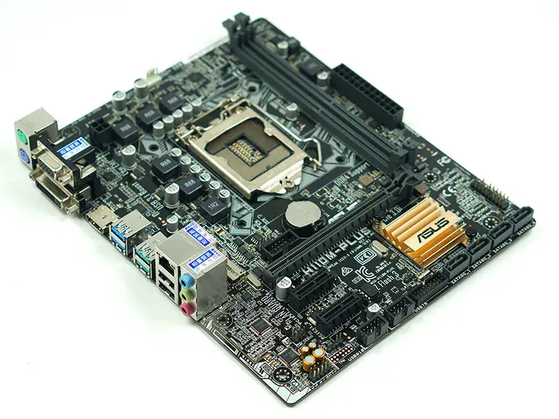 Asus H110M-PLUS Hauptplatine