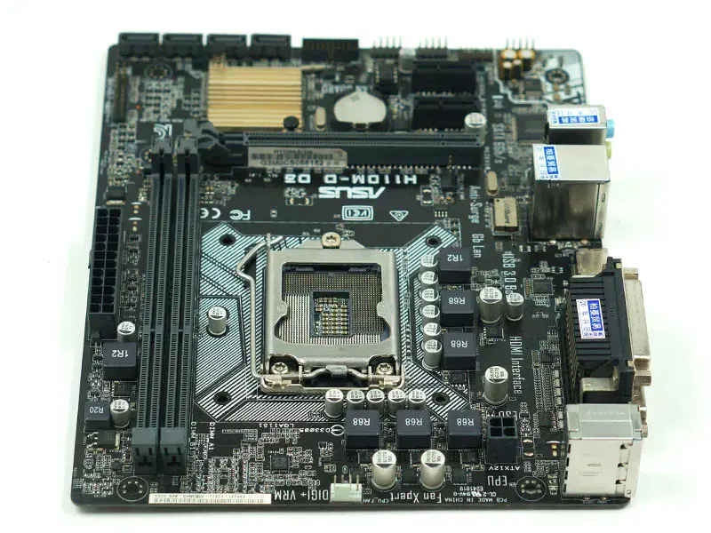 Asus H110M-D D3 Hauptplatine