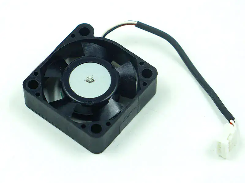 NMB-MAT 1204KL-04W-B59 Lüfter
