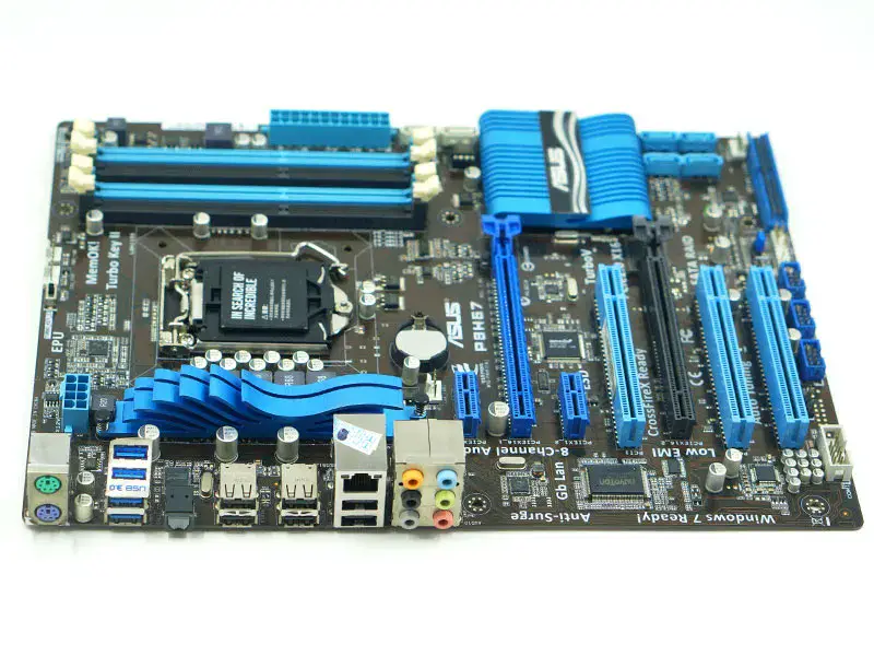Asus P8H67 Hauptplatine