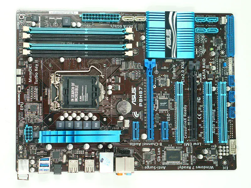 Asus P8H67 Hauptplatine