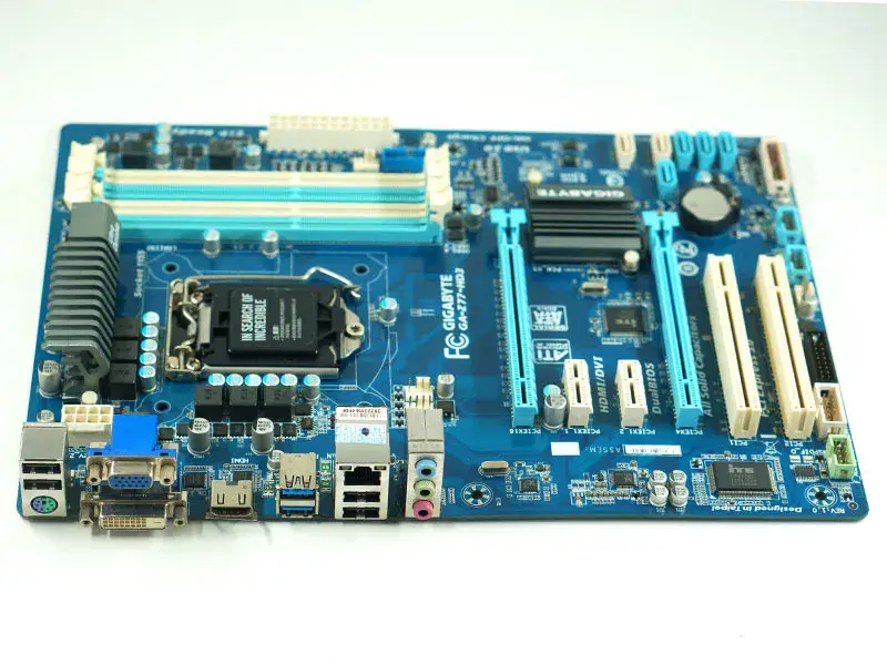 Gigabyte GA-Z77-HD3 Hauptplatine LGA 1155 DDR3