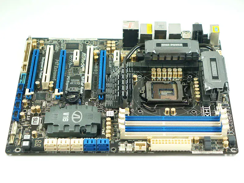 Asrock P67 Extreme6 Hauptplatine