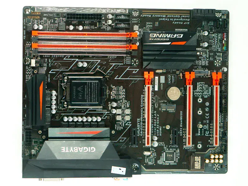 Gigabyte GA-Z270-Phoenix Gaming-Motherboard LGA1151 DDR4