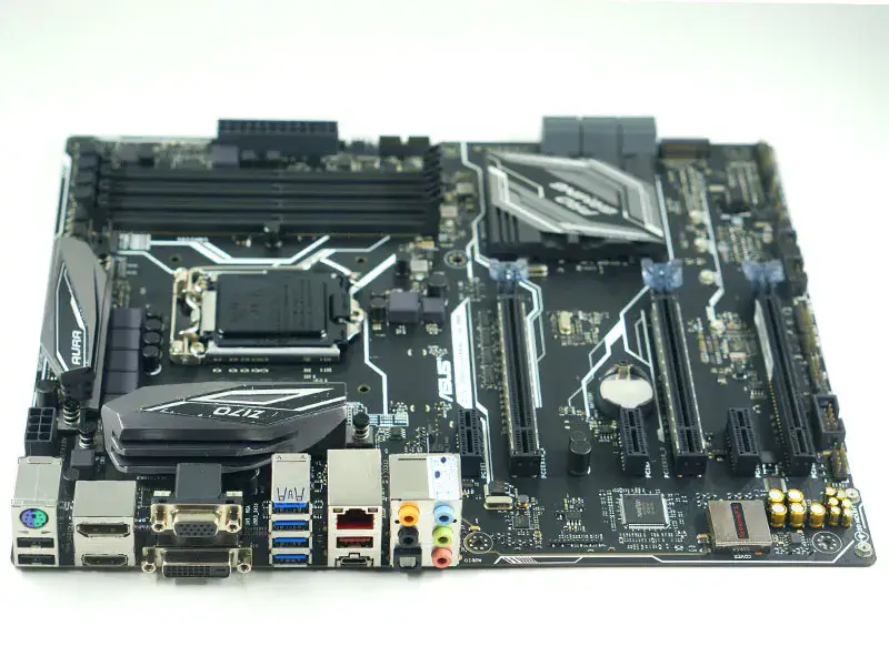 Asus Z170-PRO GAMING/AURA Mainboard