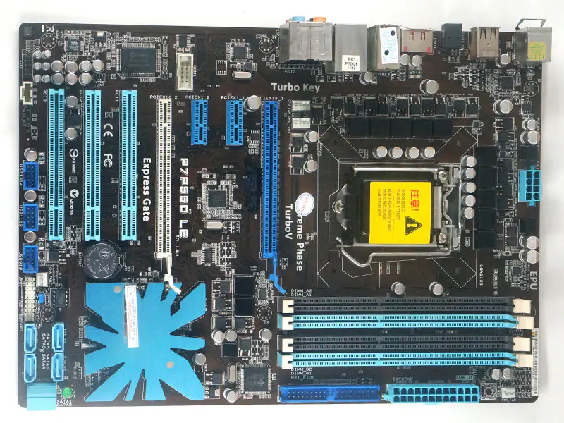 Asus P7P55D LE LGA 1156 P55 Hauptplatine