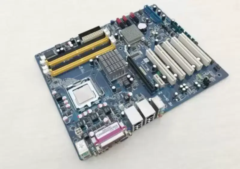 DV7550-Q35 R10 Motherboard für Industrieanlagen Dualer Netzwerkanschluss 5*PCI