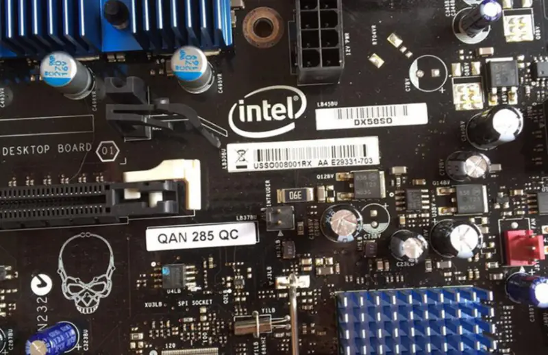 Intel DX58SO Hauptplatine