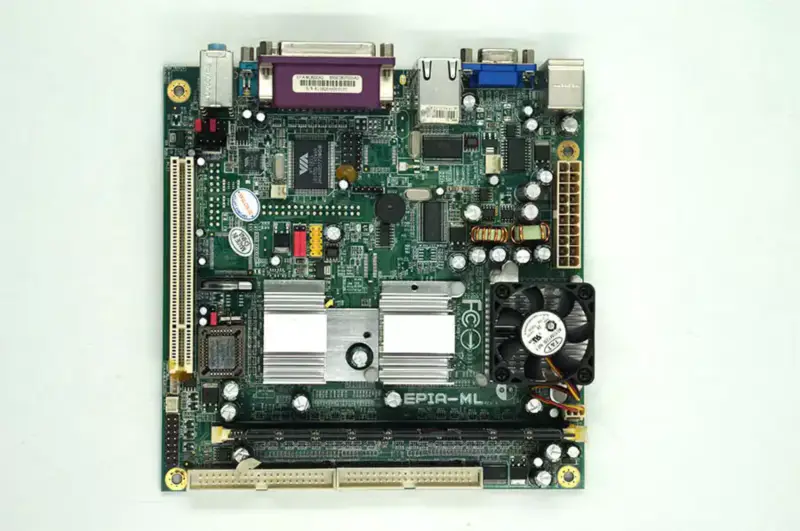 VIA EPIA-ML8000AG EPIA-ML Hauptplatine