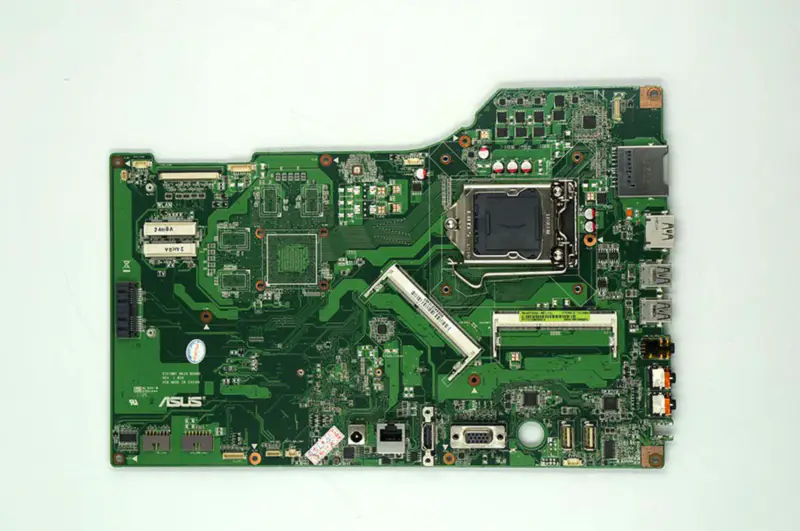 Asus ET2700I Hauptplatine
