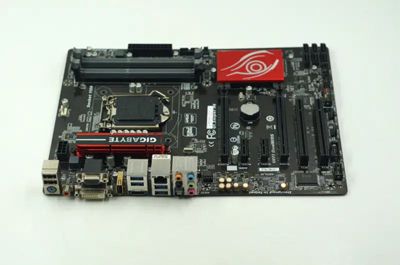 Gigabyte G1.Sniper H6 Hauptplatine LGA 1150 DDR3