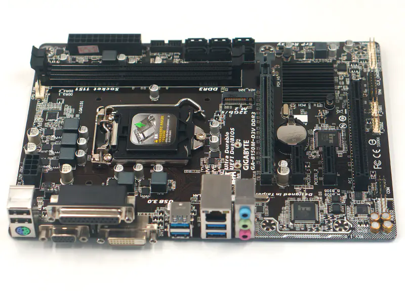 Gigabyte GA-B150M-D3V DDR3-Motherboard LGA 1151 DDR3