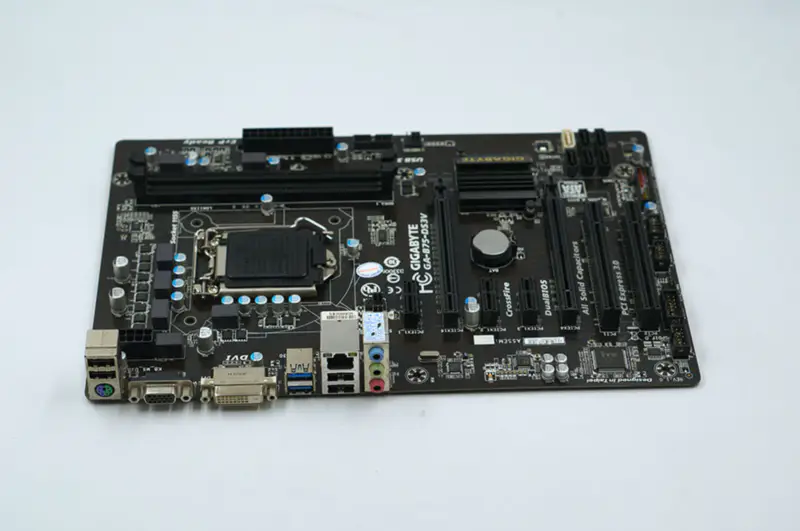 Gigabyte GA-B75-DS3V LGA 1155 b75 H61 Hauptplatine