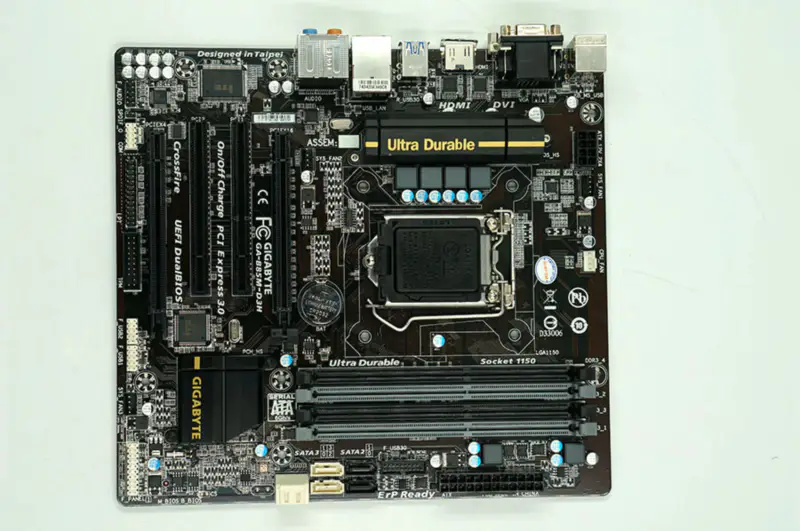 Gigabyte GA-B85M-D3H Hauptplatine