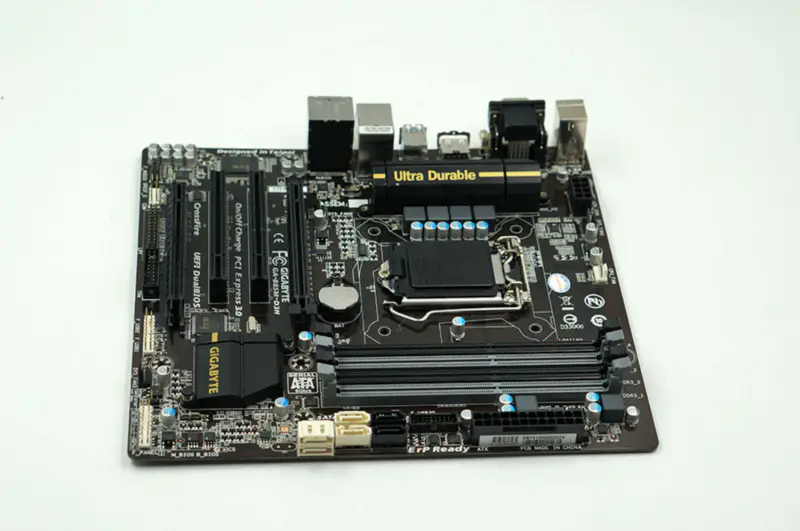 Gigabyte GA-B85M-D3H Hauptplatine