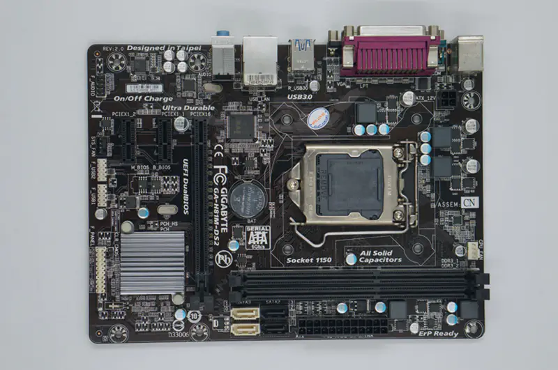 Gigabyte GA-H81M-DS2 H81M-DS2 Mainboard LGA1150 Micro-ATX