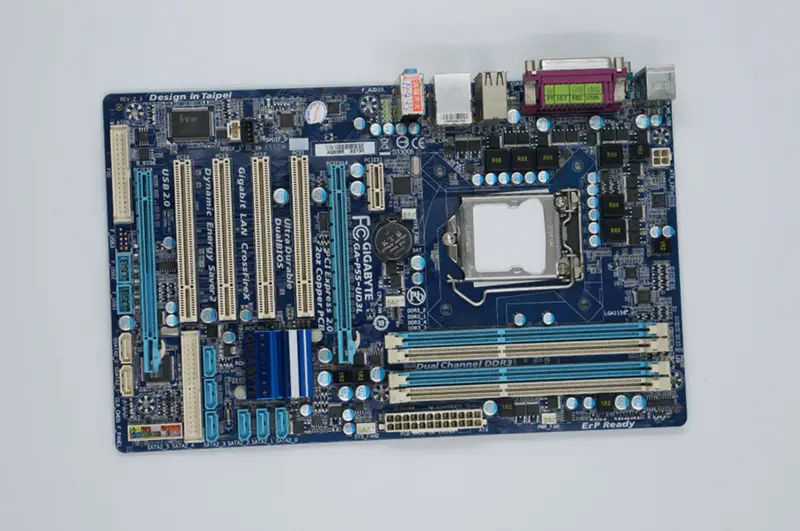 Gigabyte GA-P55-UD3L P55 P55-UD3L LGA 1156 Hauptplatine