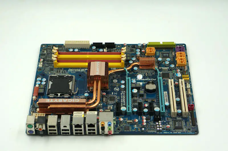 Gigabyte GA-X48-DQ6 LGA 775 Hauptplatine