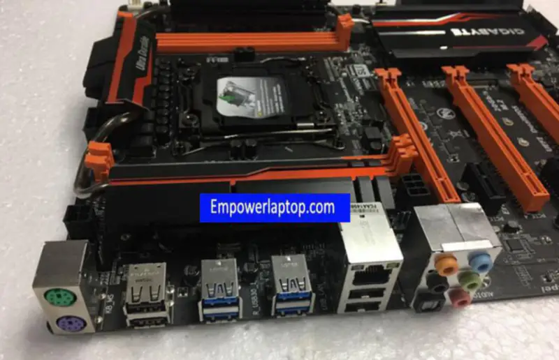 Gigabyte GA-X99-SOC Champion Mainboard LGA 2011-V3 DDR4
