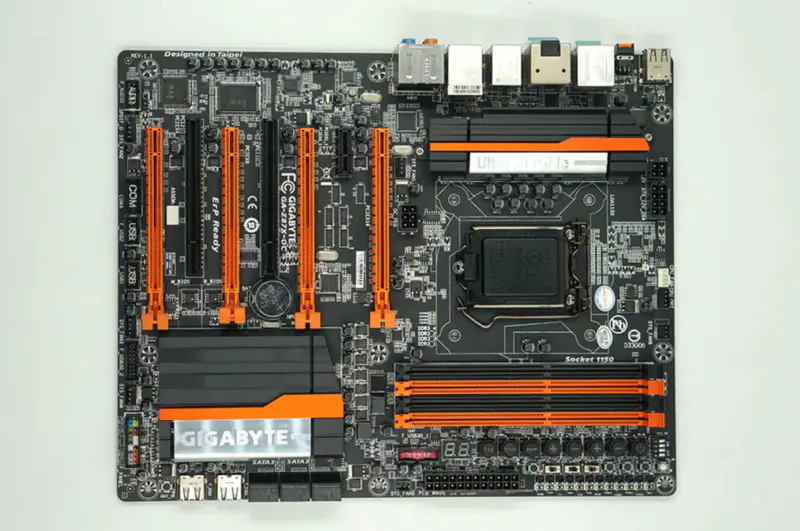 Gigabyte GA-Z87X-OC Z87X-OC Z87 LGA 1150 E-ATX-Motherboard