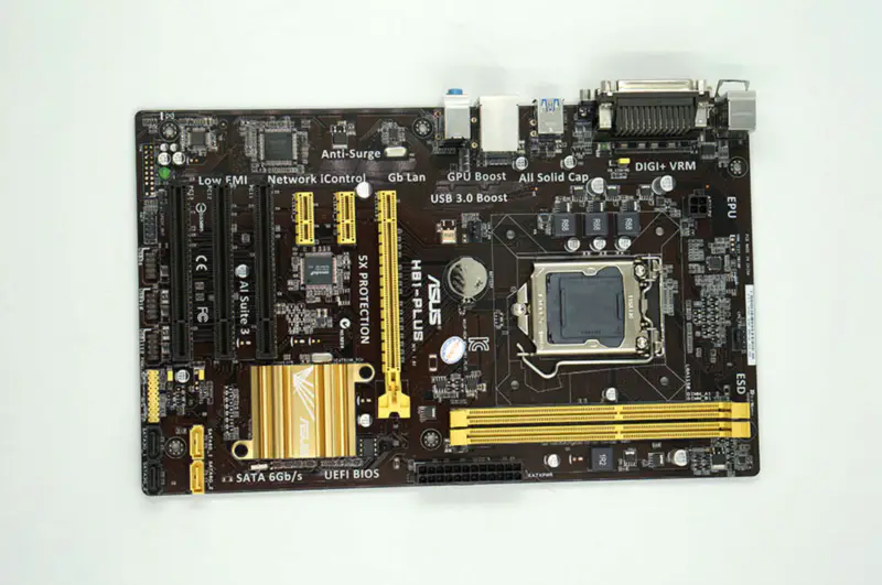 Asus H81-PLUS LGA1150 Intel H81 Hauptplatine