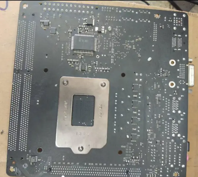 Gigabyte GA-H87N-WIFI Hauptplatine
