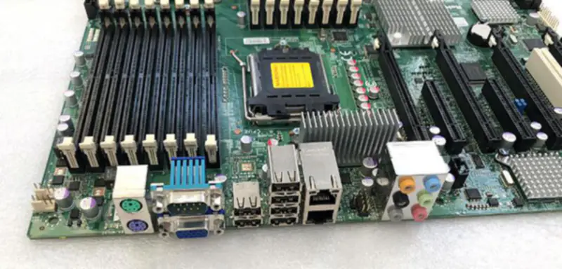 SuperMicro H8DAi+ Workstation-Motherboard unterstützt Opteron 2000 CPU