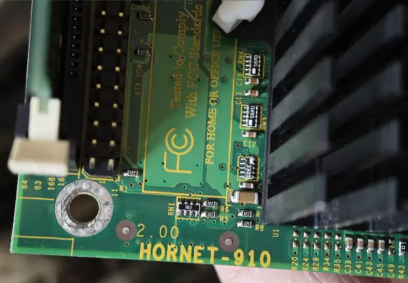 HORNET-910 Eingebettetes VIA Eden/C3-Halbformat-Motherboard für Industrieanlagen