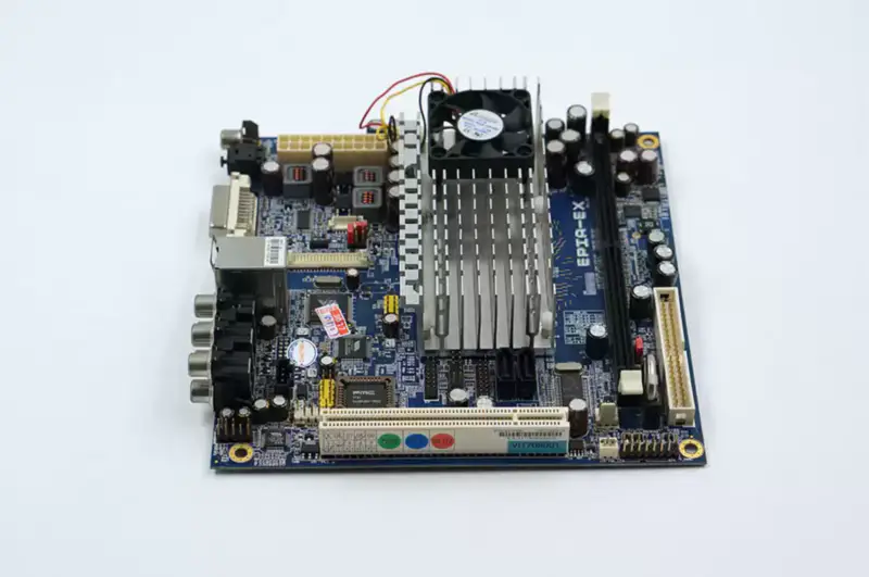 VIA EPIA-EX15000G Mini-ITX Industrie-Motherboard