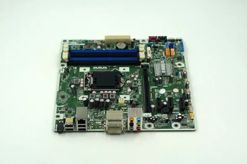 HP H8 H8-1020es Elite 7300 MT IPISB-CH2 Desktop-Motherboard LGA1155
