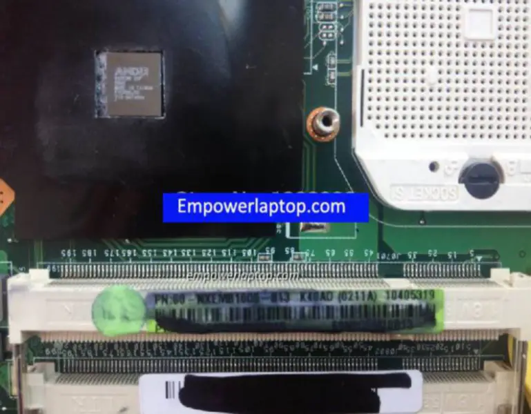 Asus K40AD Hauptplatine