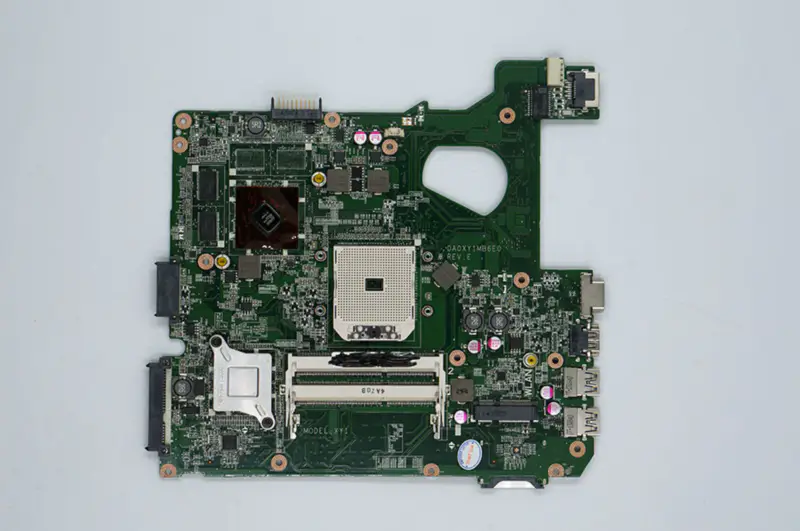 Asus Hauptplatine A45D A45DR K45D K45DR R400D R400DR HD 7470M 1 GB 216-0809000