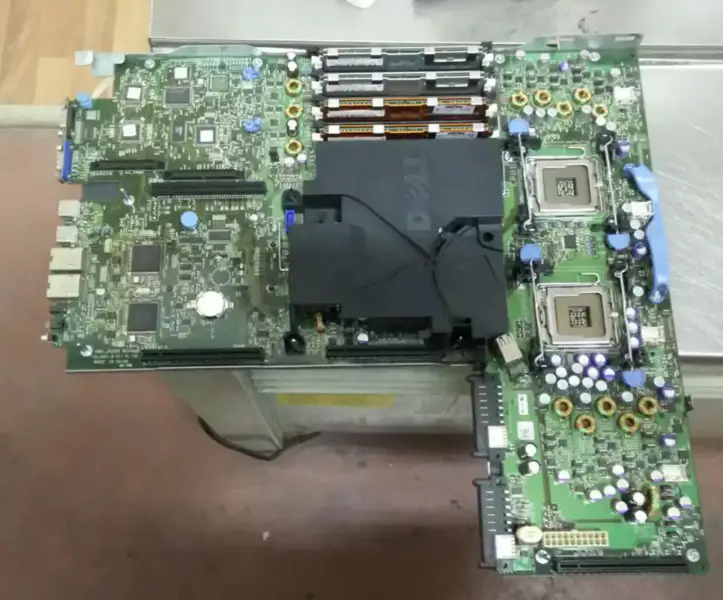 Dell PE1950 Server Hauptplatine DT097 UR033 K649H D8635 NK937 G262C