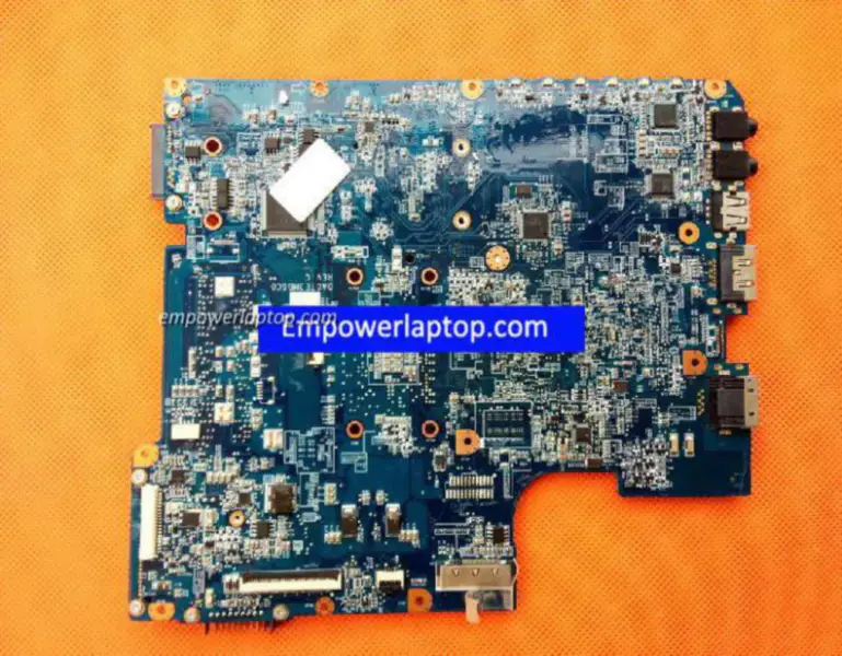 Toshiba L645D Hauptplatine