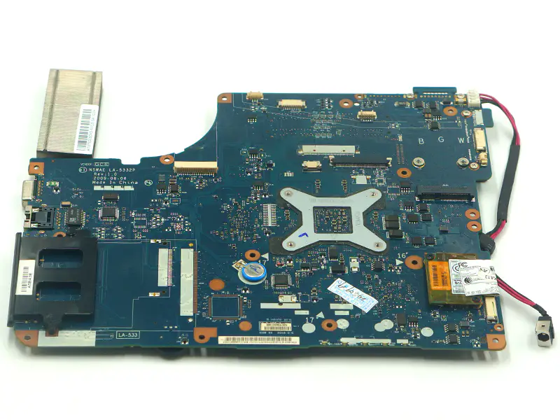 Toshiba Satellite 17'' L500D L505D NSWAE LA-5332P K000093250 Motherboard