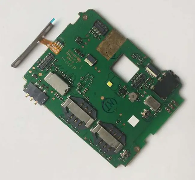 Lenovo A850 Motherboard mit Chips freigeschaltet